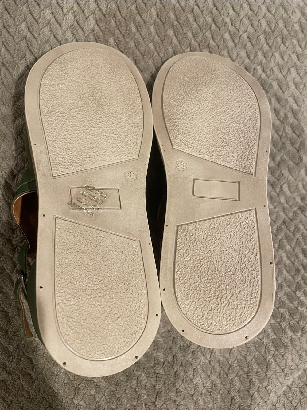 Mix Mooz Cara Olive Leather Sandals - Picture 9 of 10